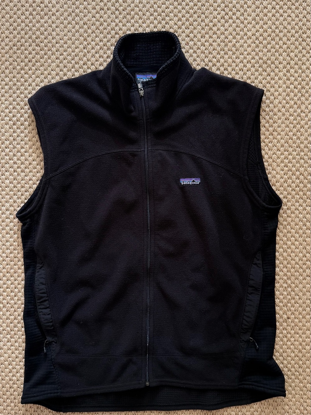 Patagonia Black Men's Fleece Vest with Full Zip